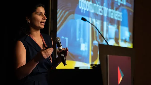 Sakhee Dheer on stage at the Digital Marketing Leaders Summit